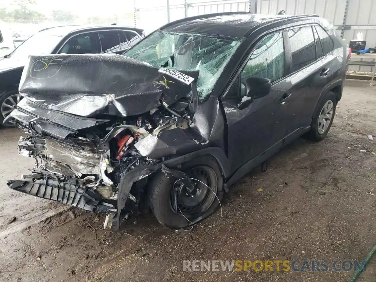 2 Photograph of a damaged car 2T3H1RFV3LC045281 TOYOTA RAV4 2020