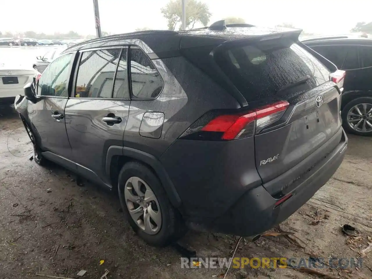 3 Photograph of a damaged car 2T3H1RFV3LC045281 TOYOTA RAV4 2020