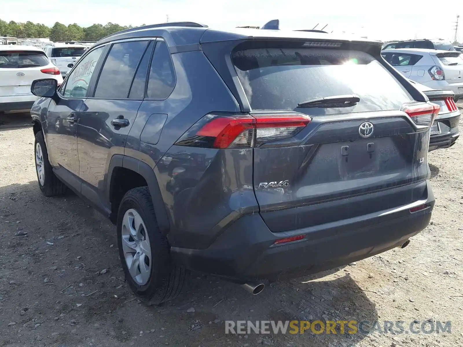 3 Photograph of a damaged car 2T3H1RFV3LC045507 TOYOTA RAV4 2020