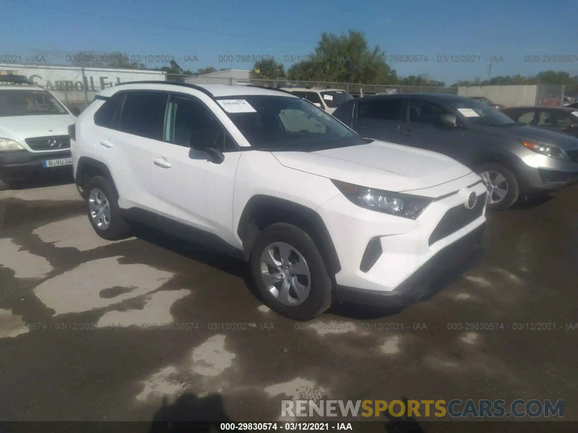 1 Photograph of a damaged car 2T3H1RFV3LC053493 TOYOTA RAV4 2020