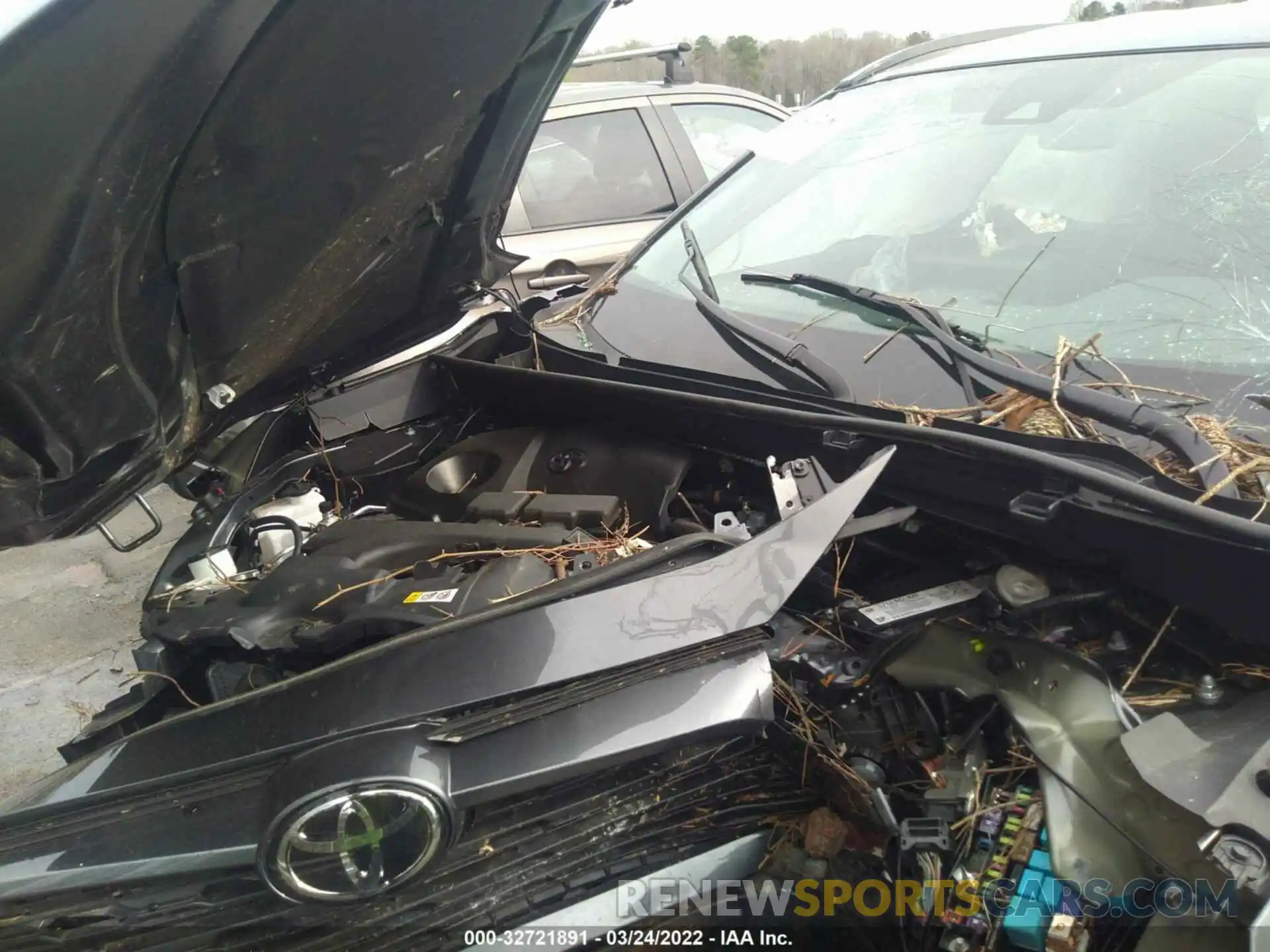 10 Photograph of a damaged car 2T3H1RFV3LC064882 TOYOTA RAV4 2020