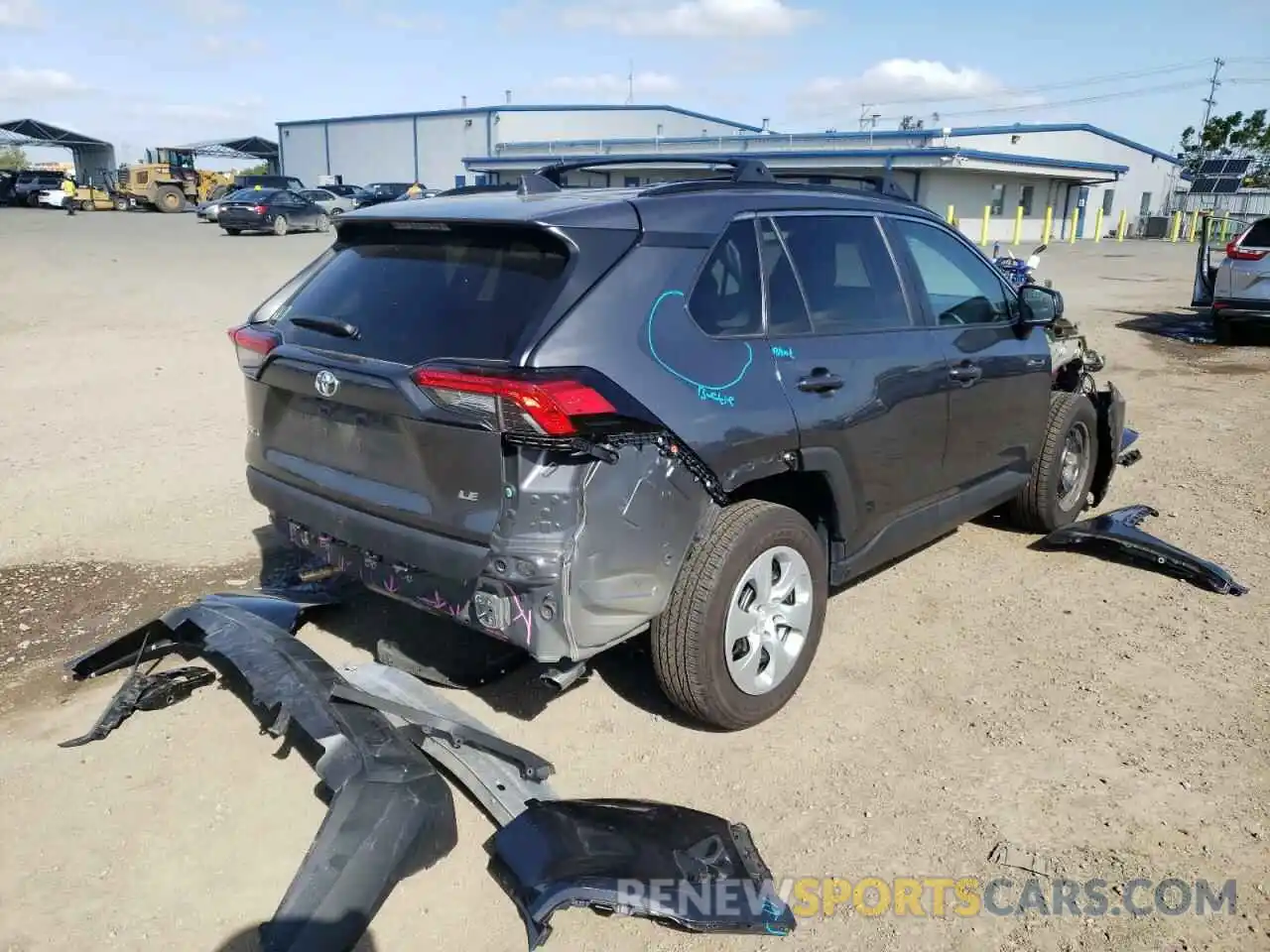 4 Photograph of a damaged car 2T3H1RFV3LC084534 TOYOTA RAV4 2020