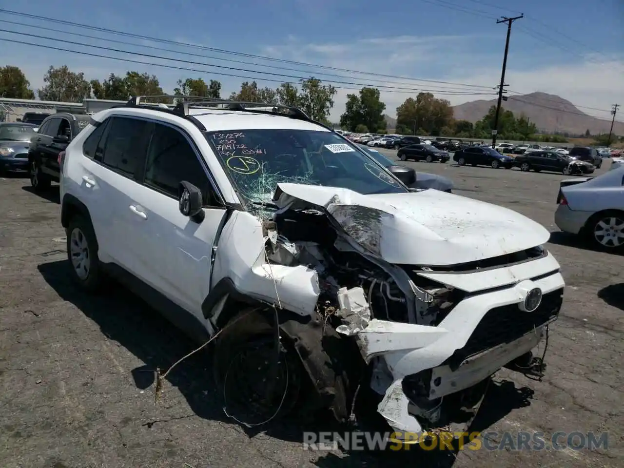 1 Photograph of a damaged car 2T3H1RFV3LW061849 TOYOTA RAV4 2020