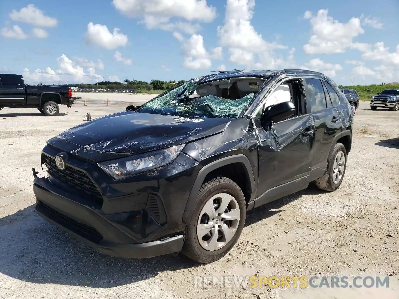 2 Photograph of a damaged car 2T3H1RFV3LW090252 TOYOTA RAV4 2020