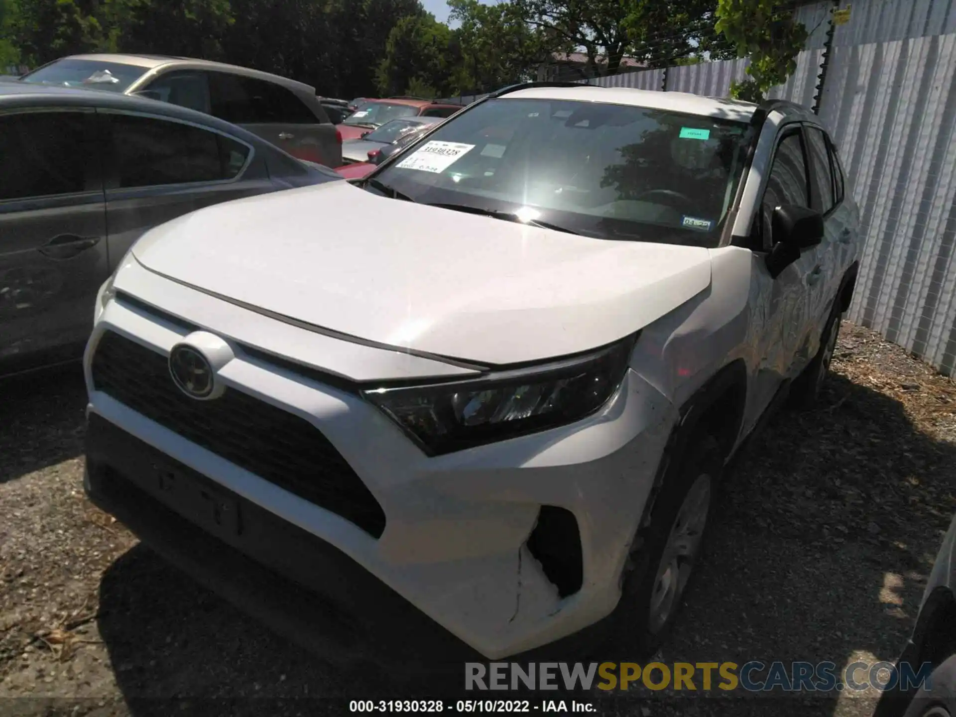 2 Photograph of a damaged car 2T3H1RFV4LC035505 TOYOTA RAV4 2020