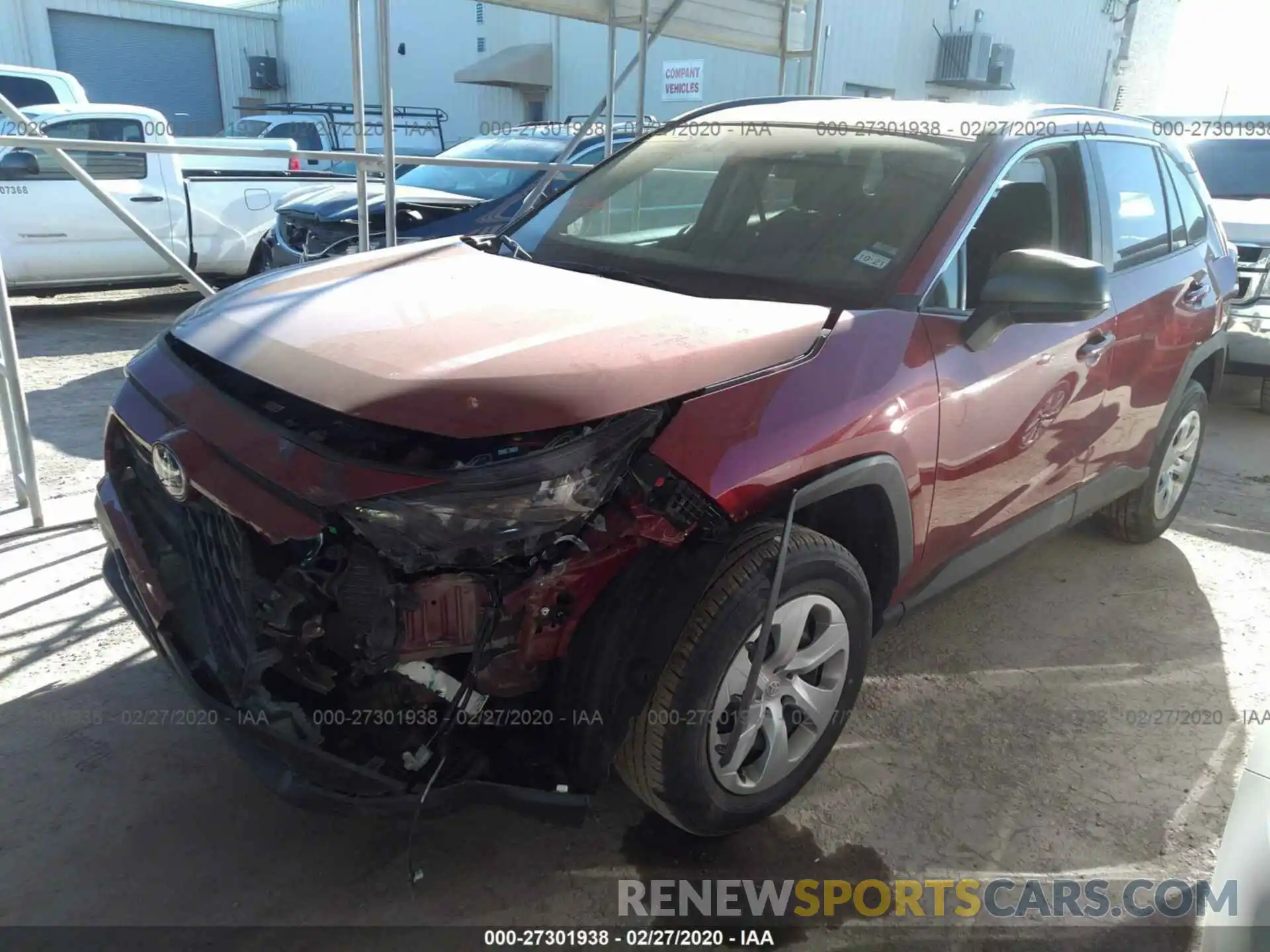 2 Photograph of a damaged car 2T3H1RFV4LC036640 TOYOTA RAV4 2020