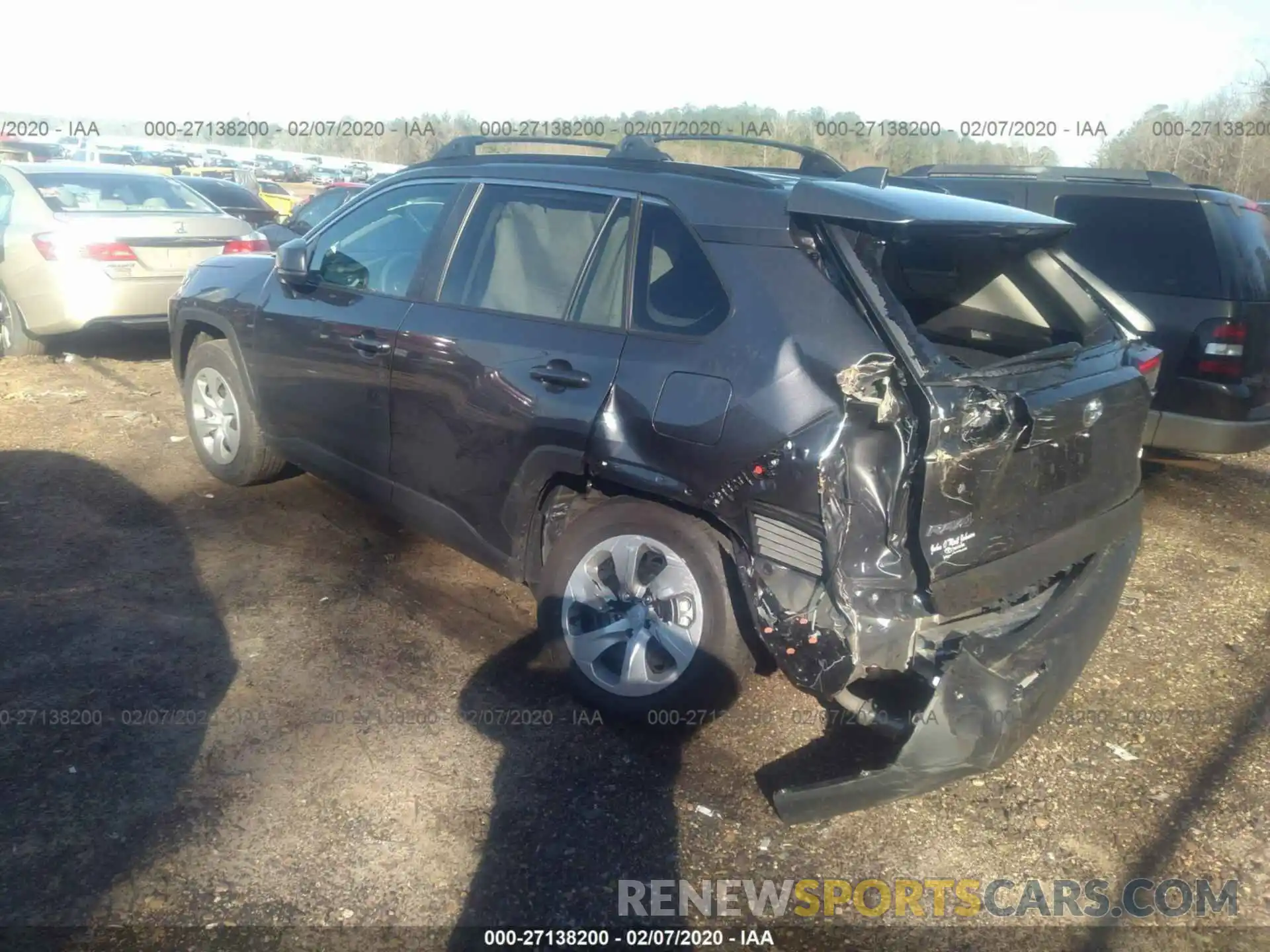 3 Photograph of a damaged car 2T3H1RFV4LC037951 TOYOTA RAV4 2020