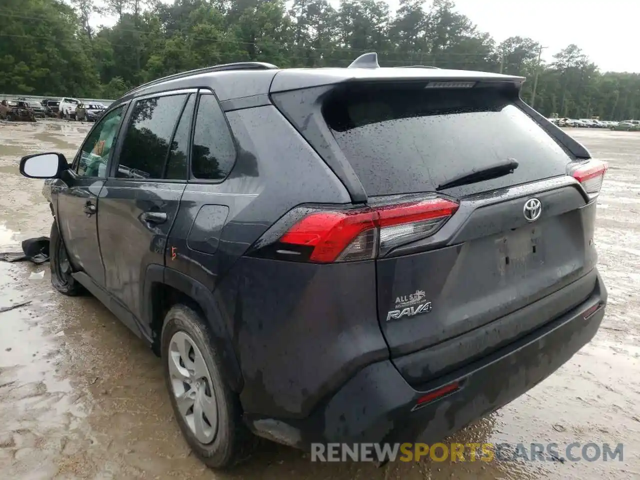 3 Photograph of a damaged car 2T3H1RFV4LC041739 TOYOTA RAV4 2020