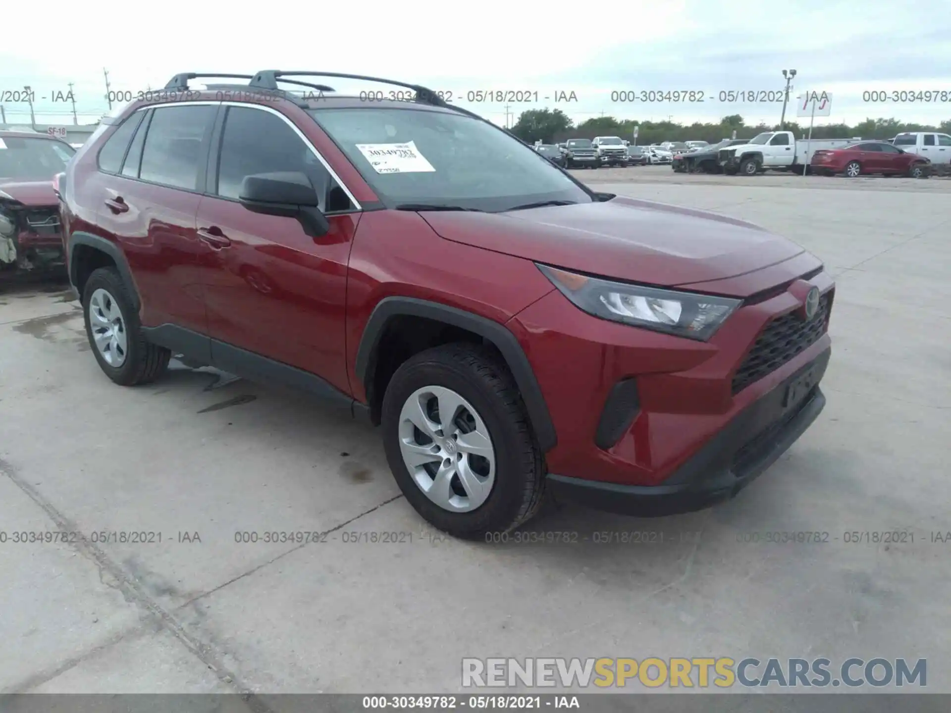 1 Photograph of a damaged car 2T3H1RFV4LC043913 TOYOTA RAV4 2020