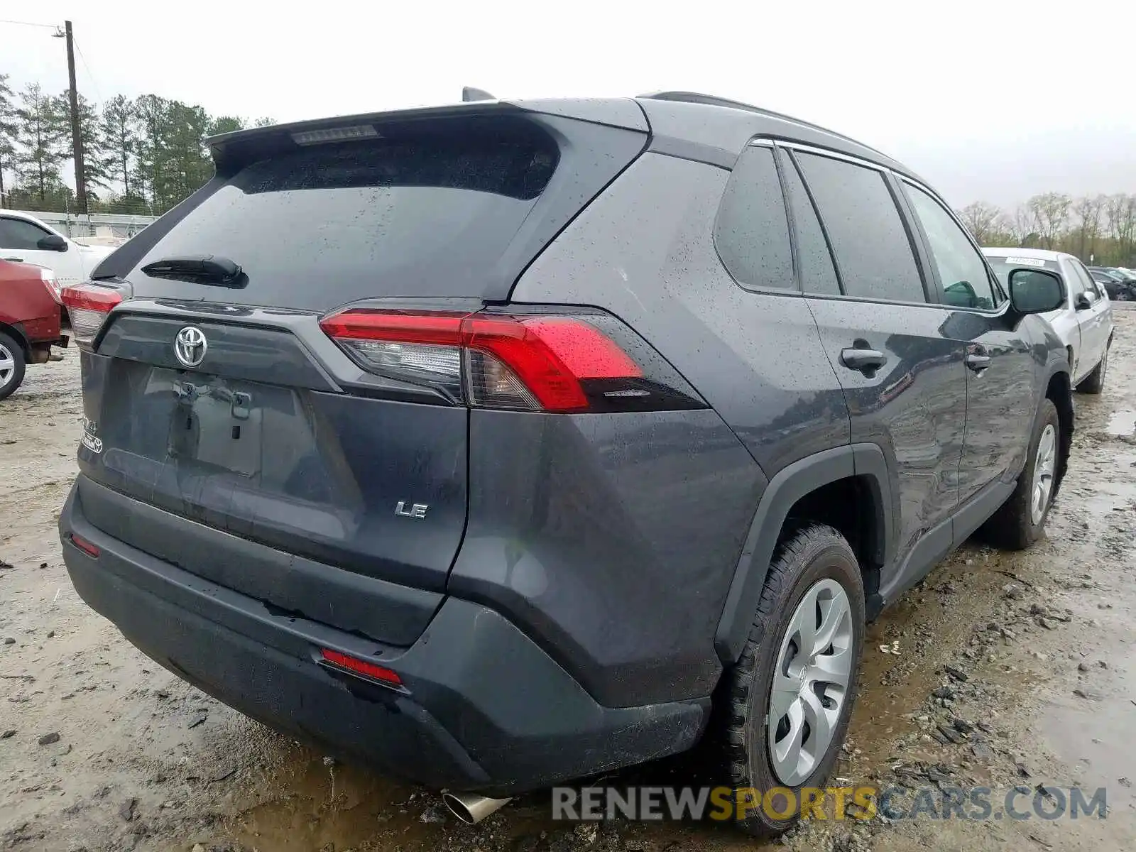 4 Photograph of a damaged car 2T3H1RFV4LC044169 TOYOTA RAV4 2020