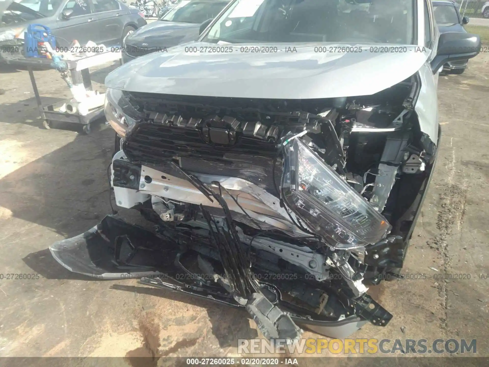 6 Photograph of a damaged car 2T3H1RFV4LC044222 TOYOTA RAV4 2020