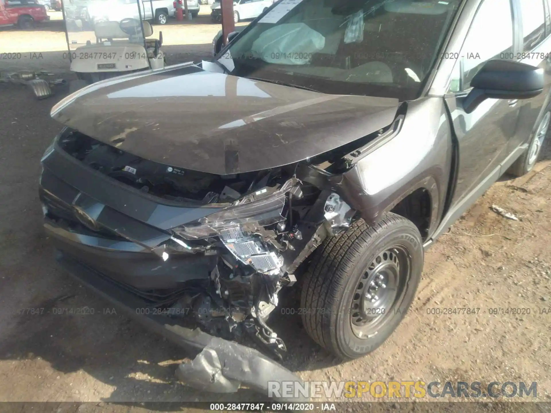 6 Photograph of a damaged car 2T3H1RFV4LC046892 TOYOTA RAV4 2020