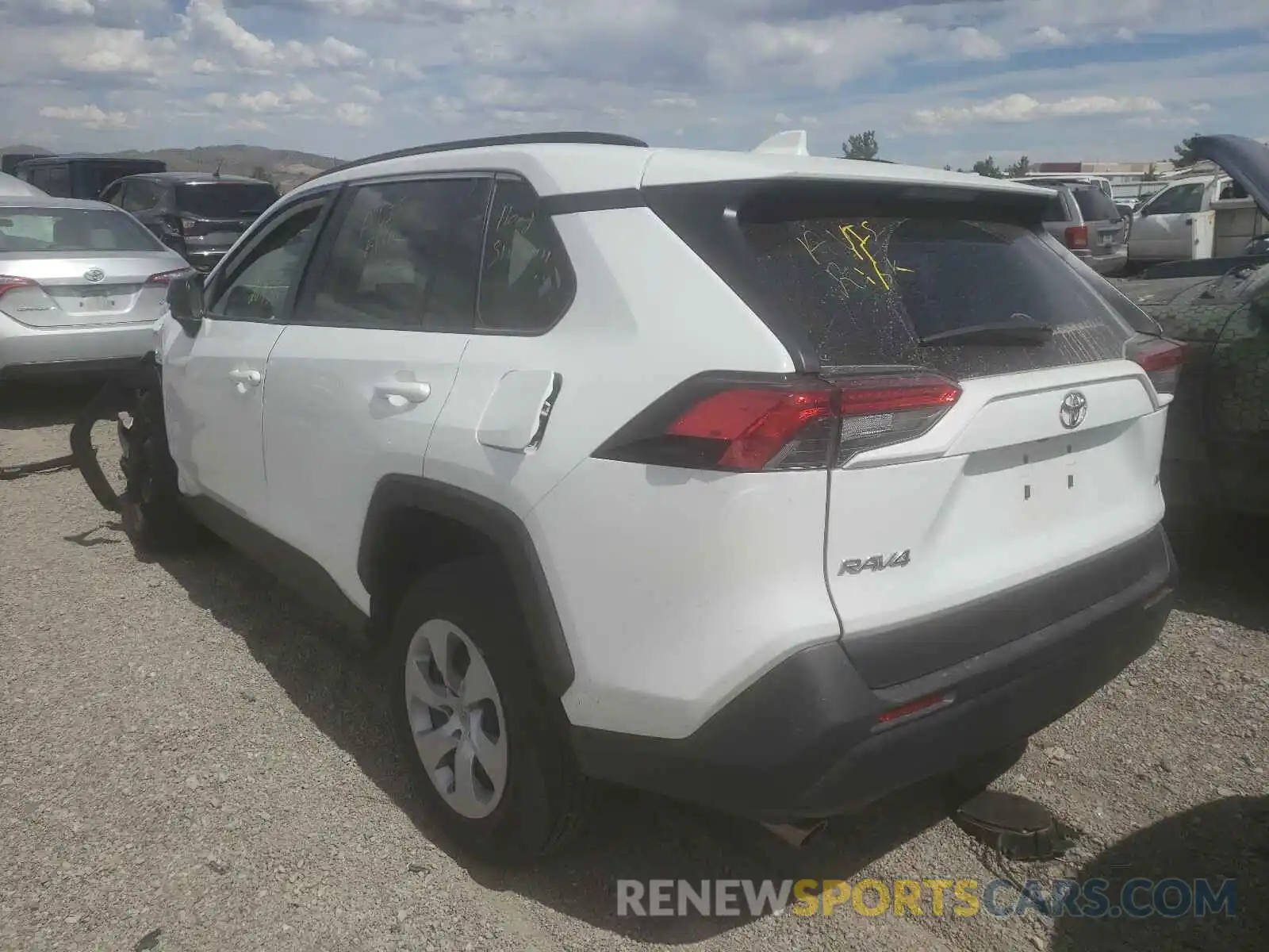 3 Photograph of a damaged car 2T3H1RFV4LC048156 TOYOTA RAV4 2020