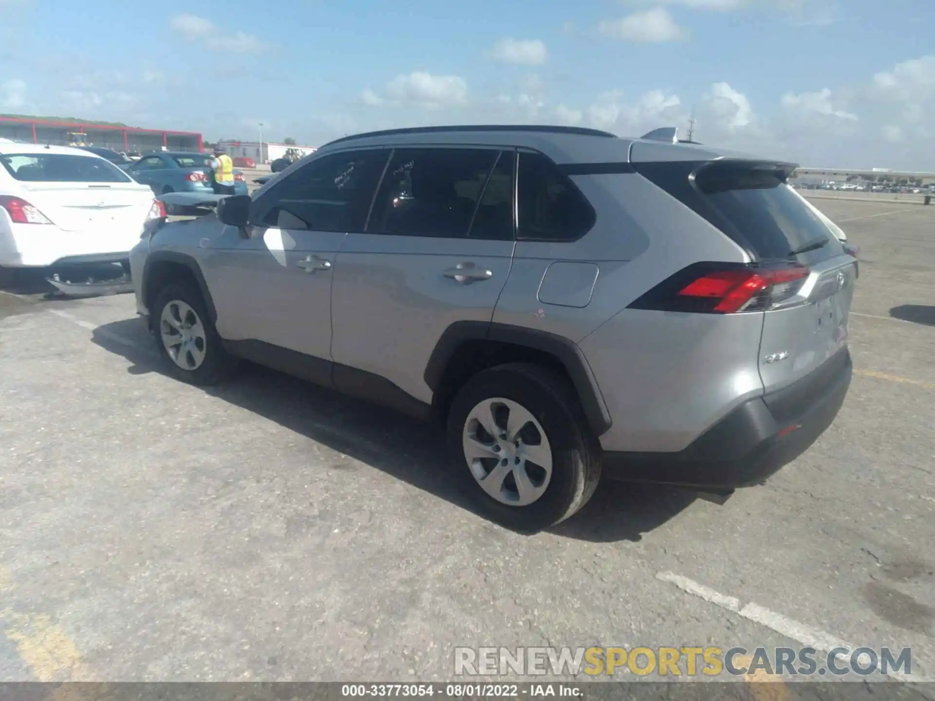 3 Photograph of a damaged car 2T3H1RFV4LC084770 TOYOTA RAV4 2020