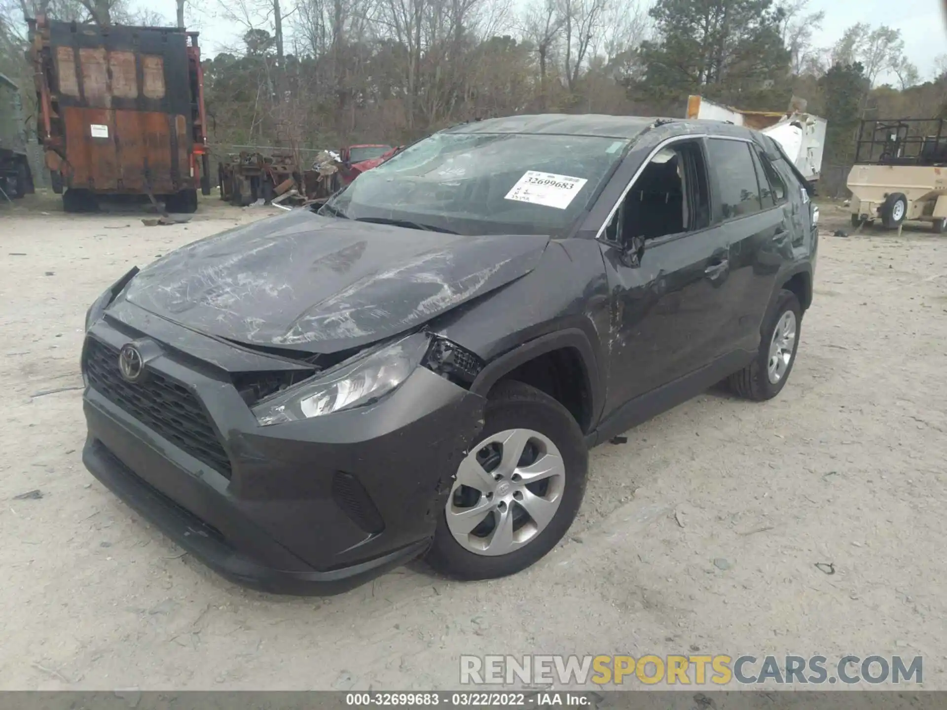 2 Photograph of a damaged car 2T3H1RFV4LW057955 TOYOTA RAV4 2020