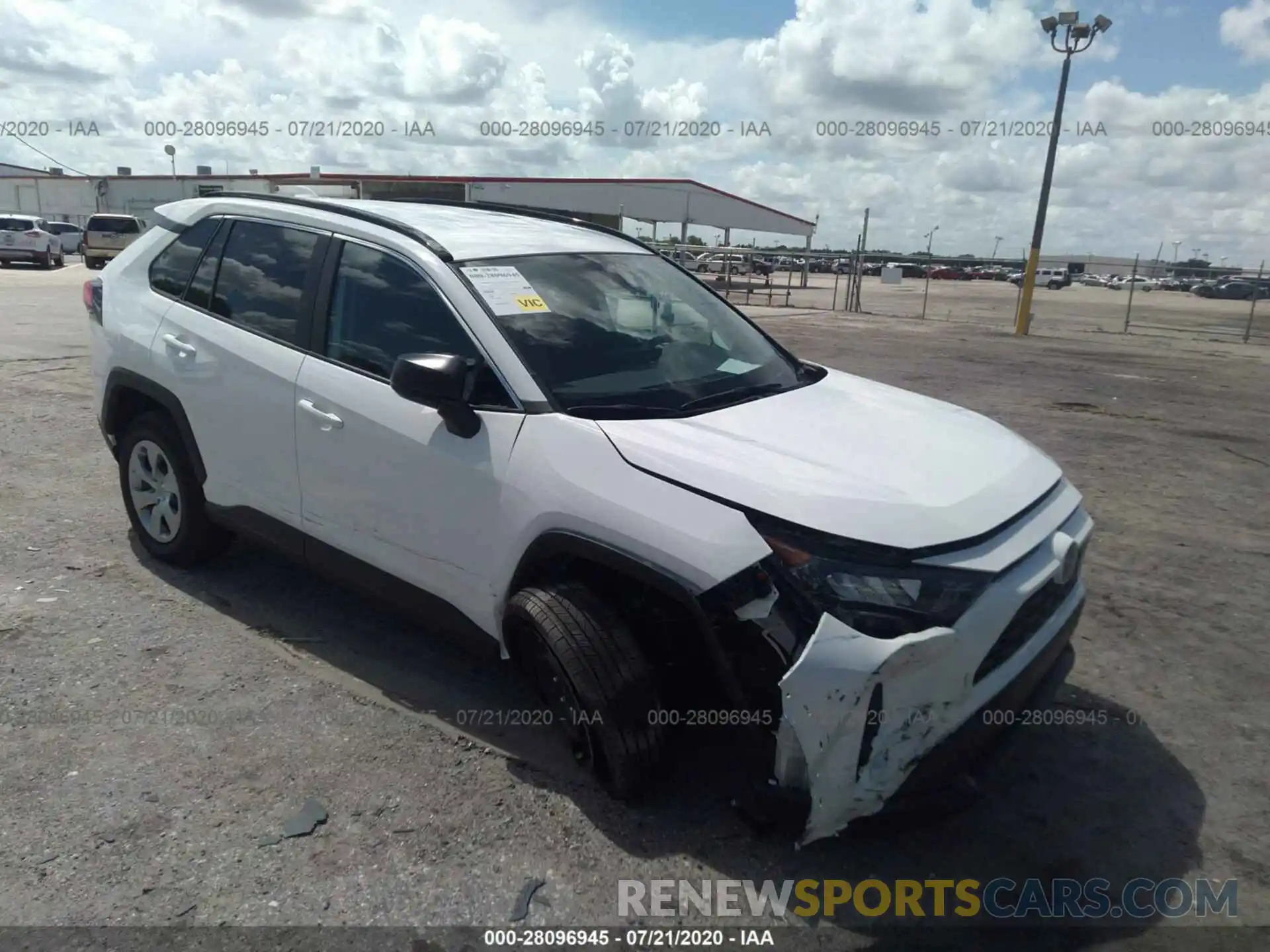 1 Photograph of a damaged car 2T3H1RFV4LW060838 TOYOTA RAV4 2020