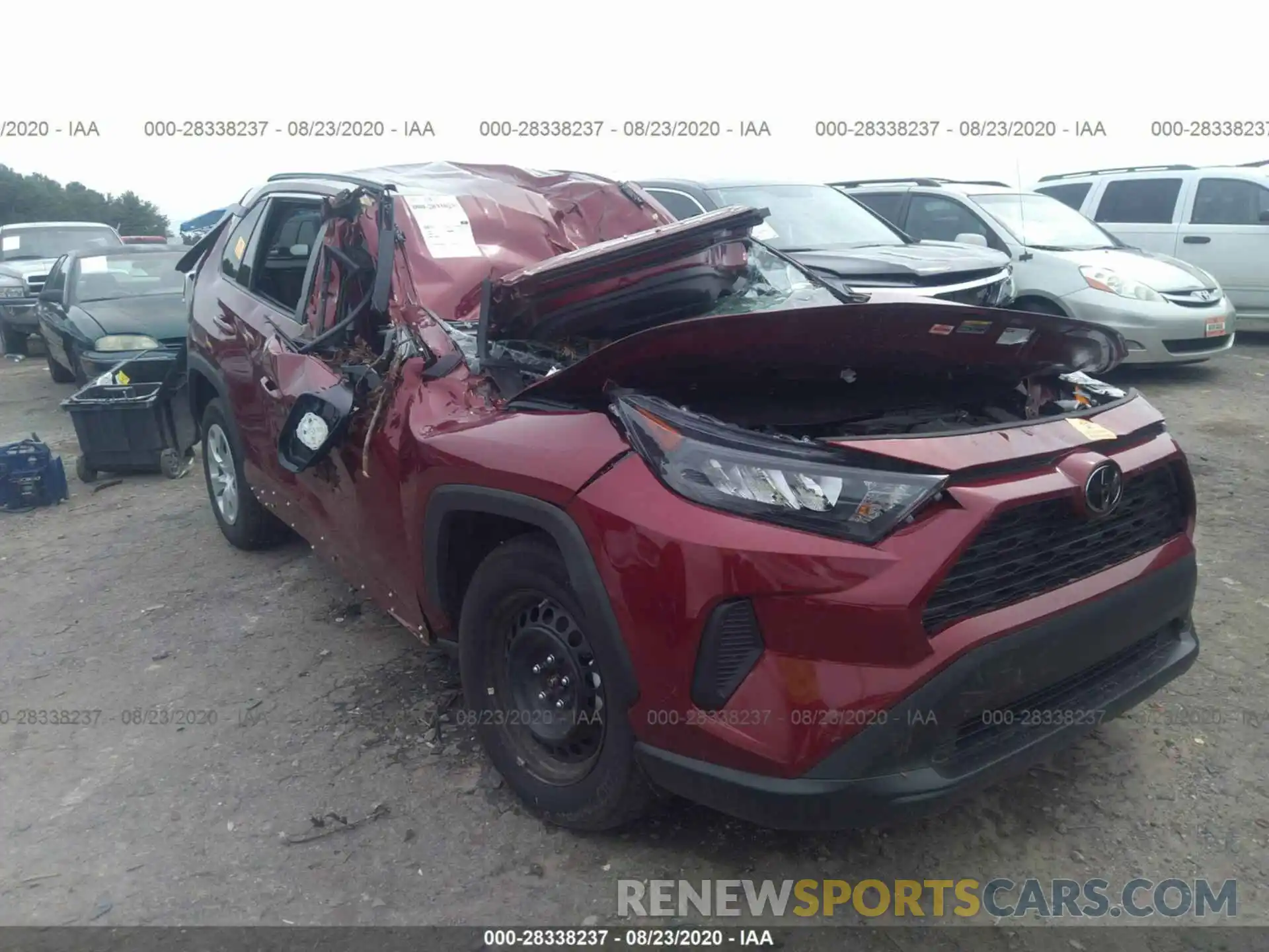 1 Photograph of a damaged car 2T3H1RFV4LW061729 TOYOTA RAV4 2020