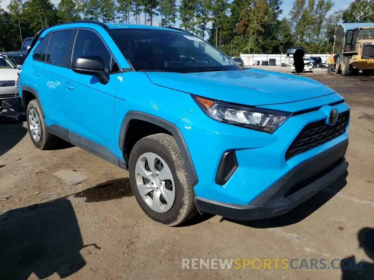 1 Photograph of a damaged car 2T3H1RFV4LW068728 TOYOTA RAV4 2020