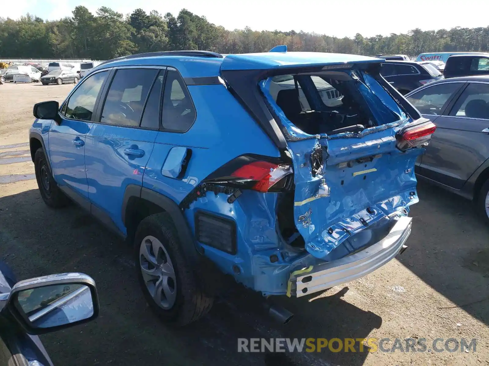 3 Photograph of a damaged car 2T3H1RFV4LW068728 TOYOTA RAV4 2020