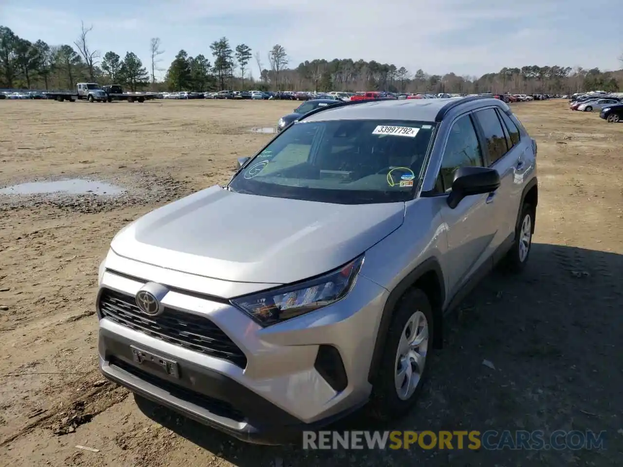 2 Photograph of a damaged car 2T3H1RFV4LW101307 TOYOTA RAV4 2020