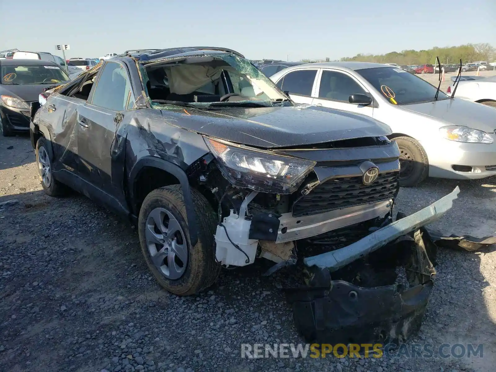 1 Photograph of a damaged car 2T3H1RFV5LC039675 TOYOTA RAV4 2020