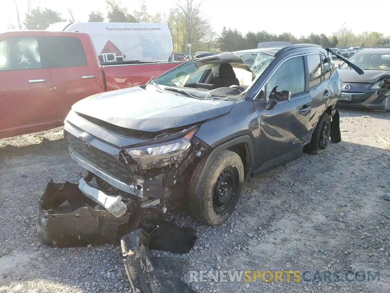 2 Photograph of a damaged car 2T3H1RFV5LC039675 TOYOTA RAV4 2020