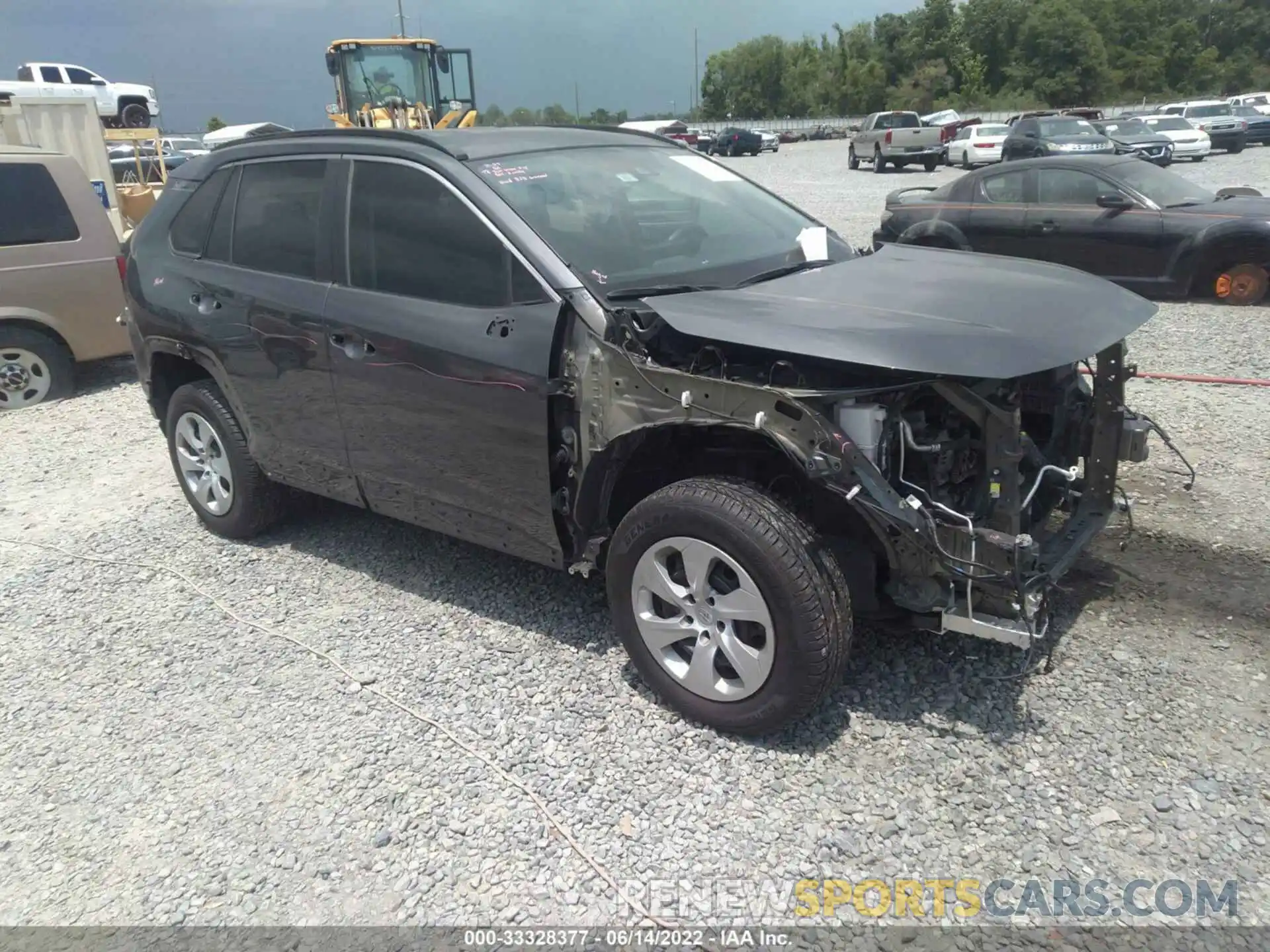 1 Photograph of a damaged car 2T3H1RFV5LC042558 TOYOTA RAV4 2020