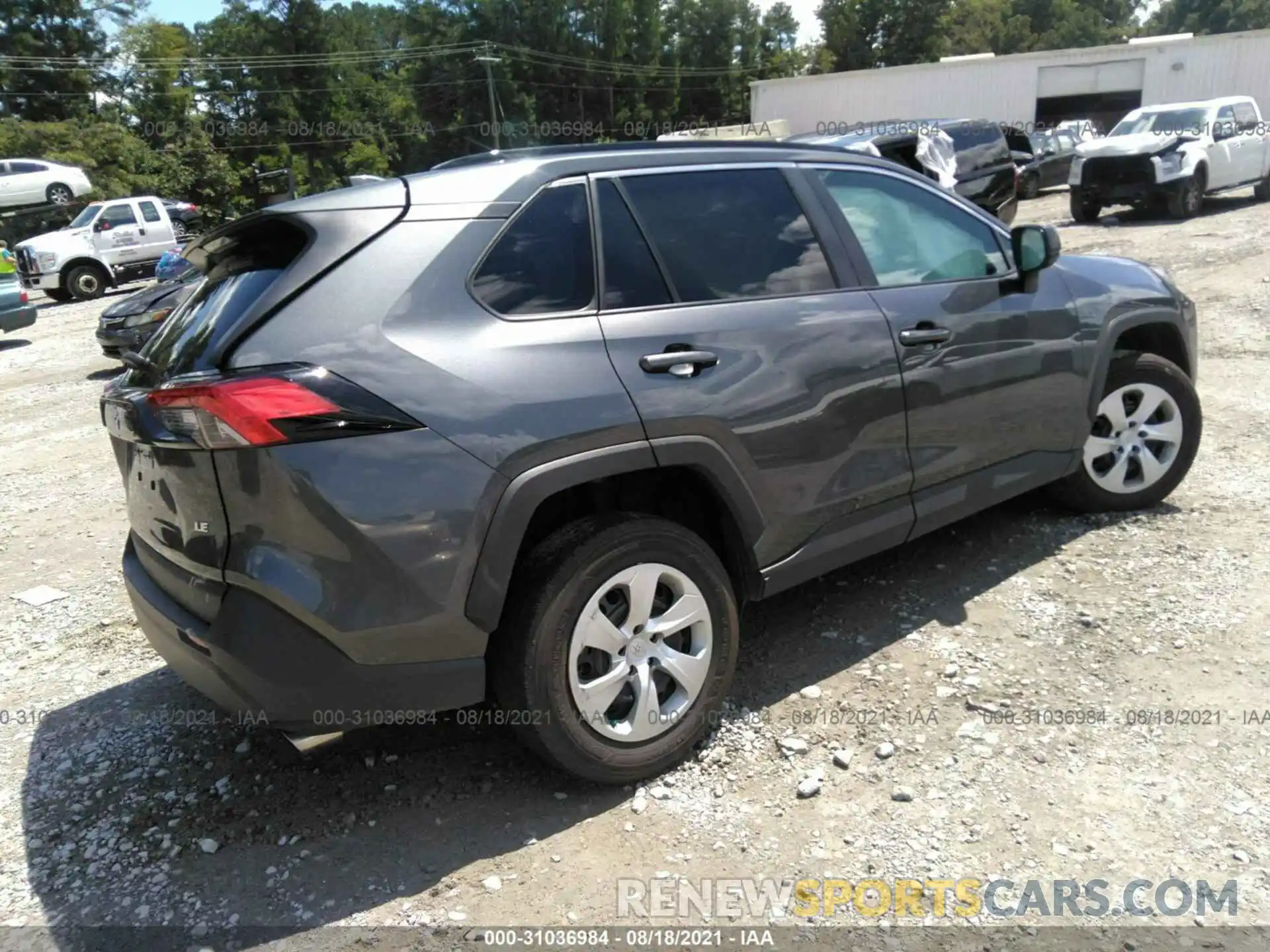 4 Photograph of a damaged car 2T3H1RFV5LC043726 TOYOTA RAV4 2020