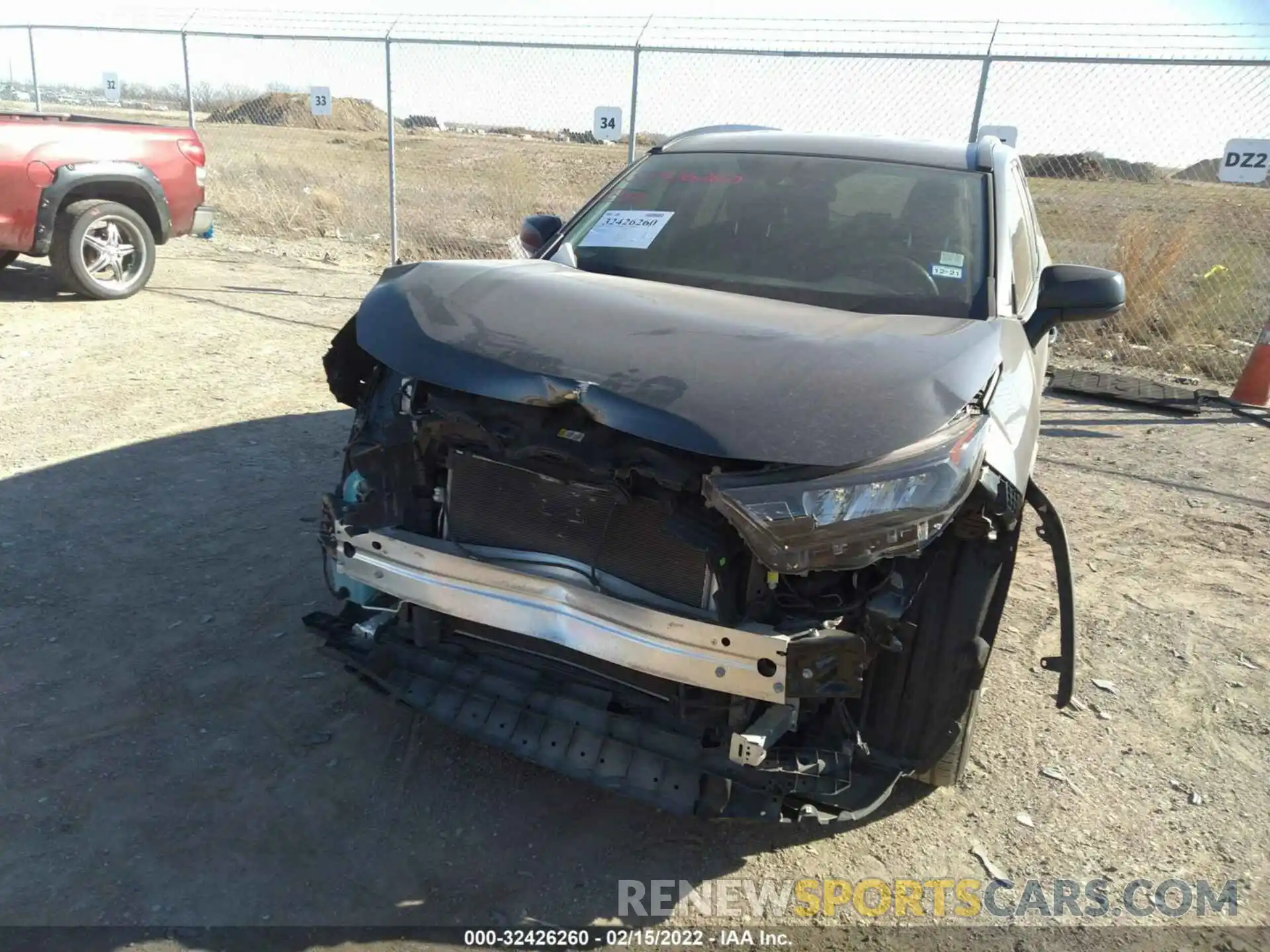 6 Photograph of a damaged car 2T3H1RFV5LC045251 TOYOTA RAV4 2020