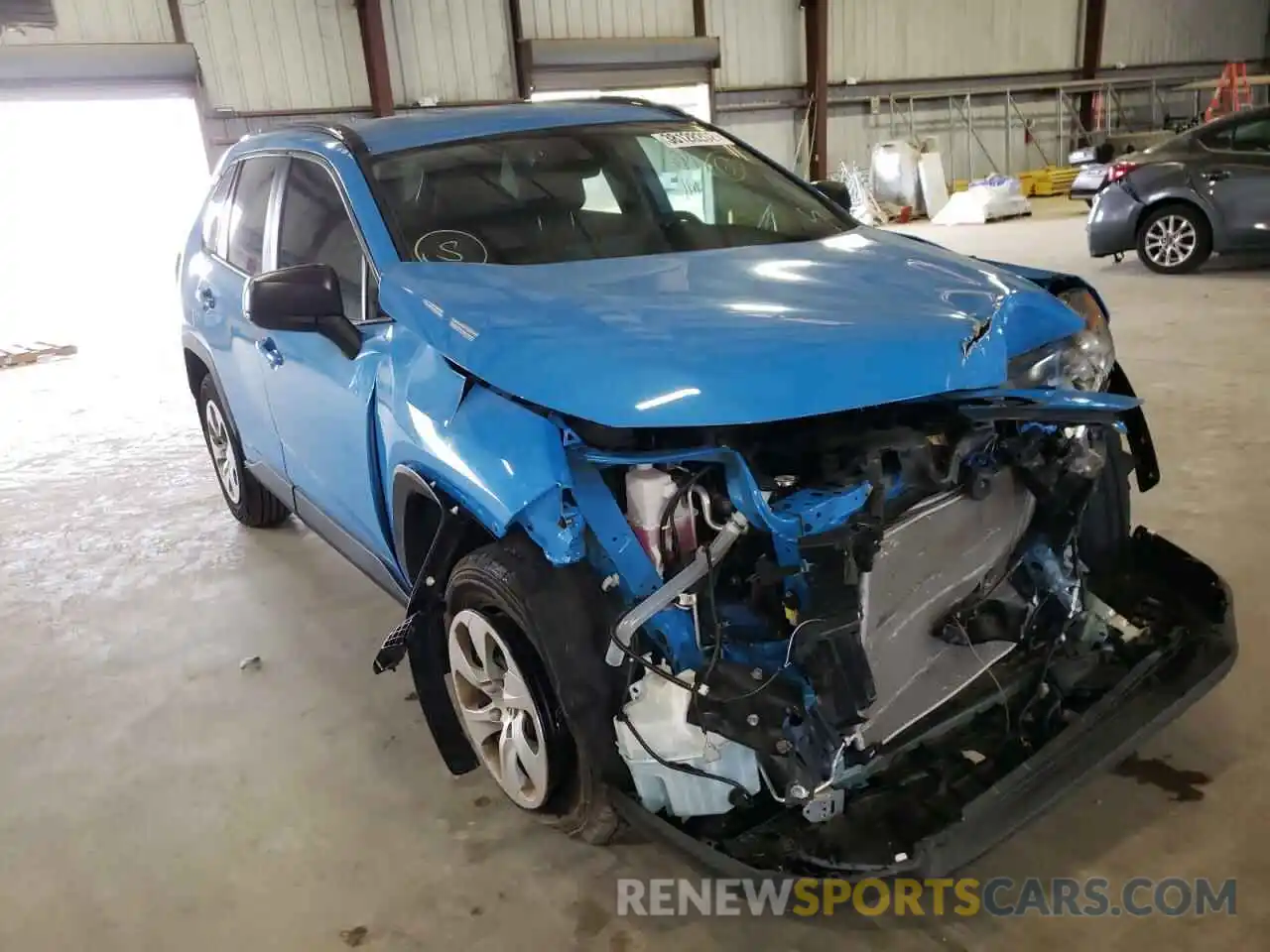 1 Photograph of a damaged car 2T3H1RFV5LC053978 TOYOTA RAV4 2020