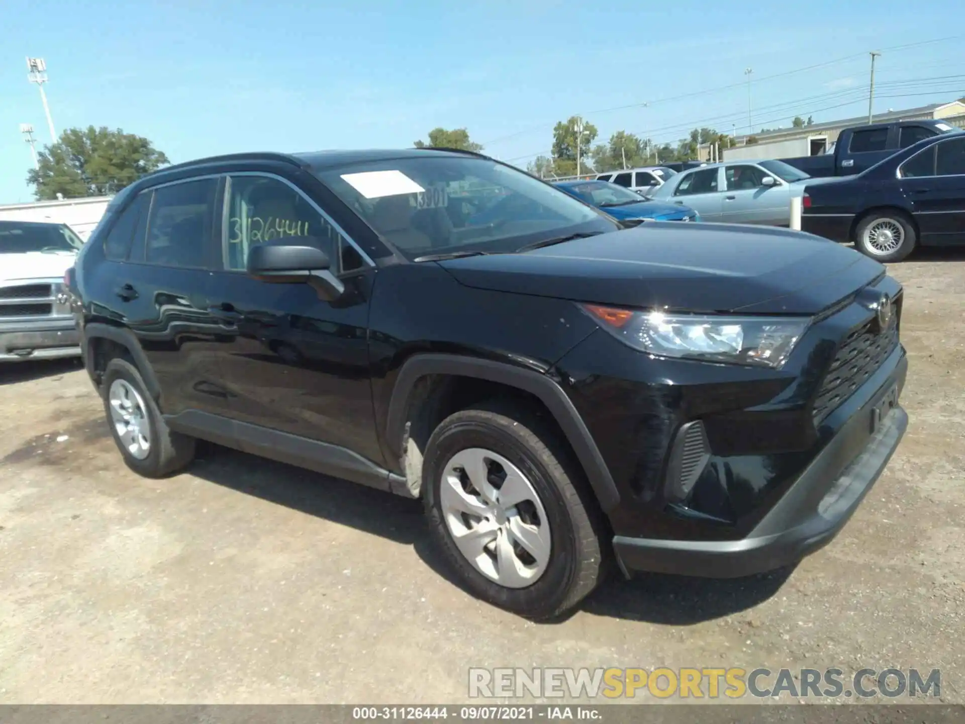 1 Photograph of a damaged car 2T3H1RFV5LC057674 TOYOTA RAV4 2020