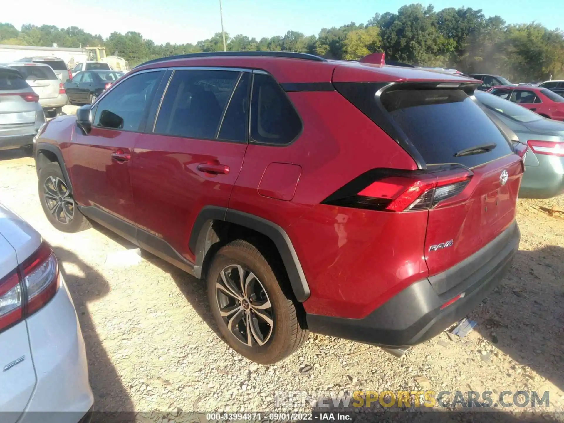 3 Photograph of a damaged car 2T3H1RFV5LC063412 TOYOTA RAV4 2020