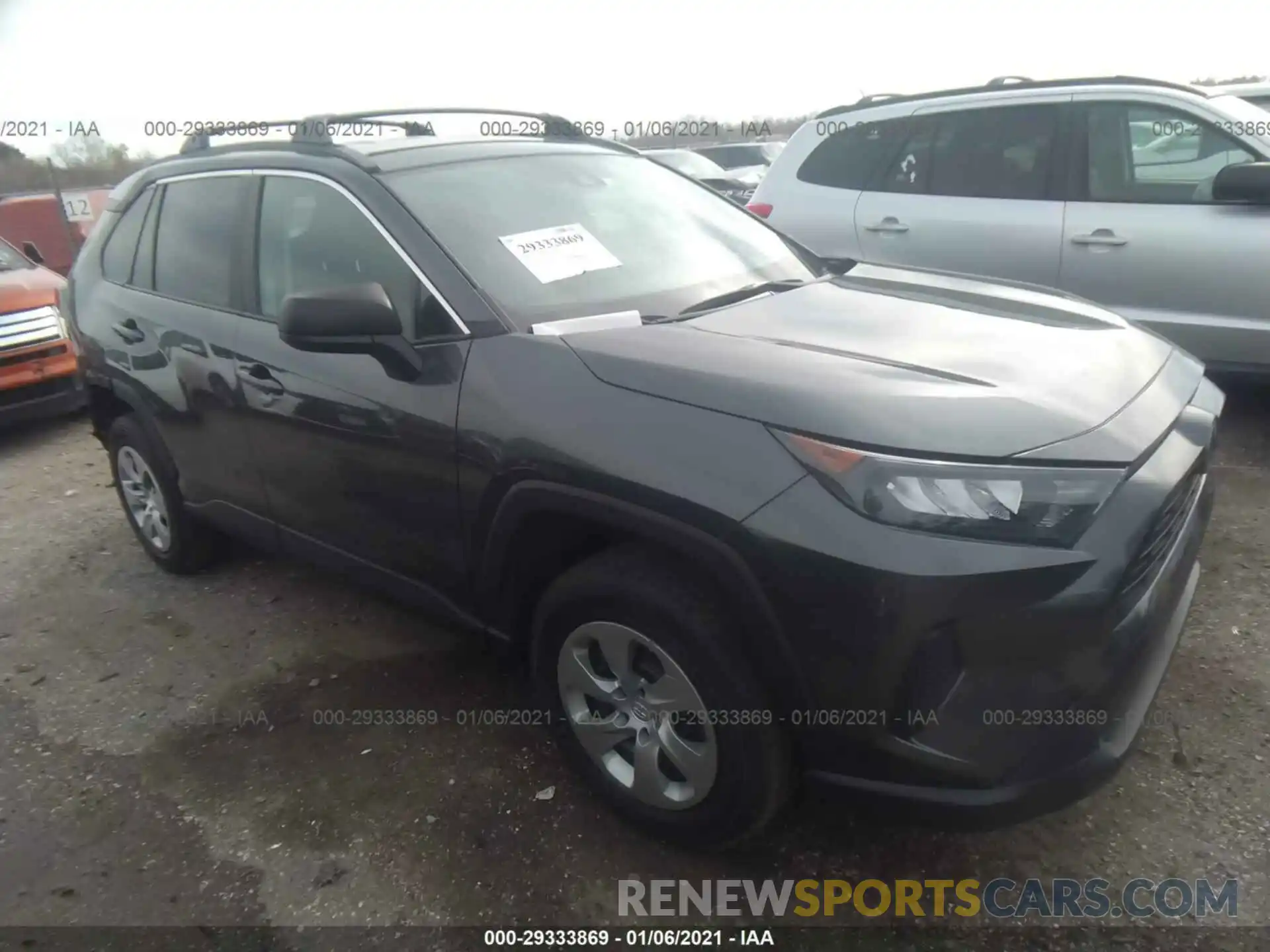 1 Photograph of a damaged car 2T3H1RFV5LC063555 TOYOTA RAV4 2020