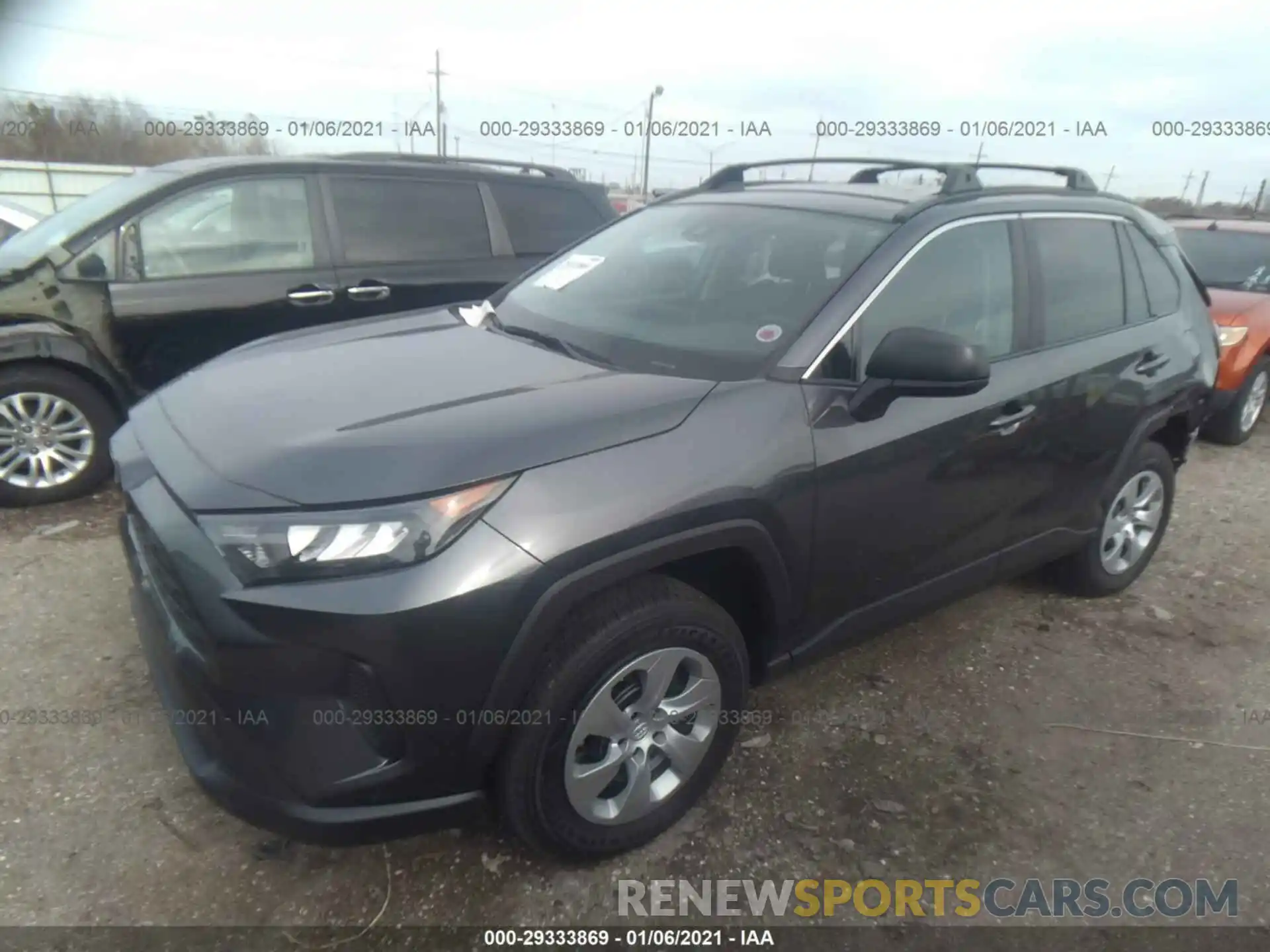 2 Photograph of a damaged car 2T3H1RFV5LC063555 TOYOTA RAV4 2020