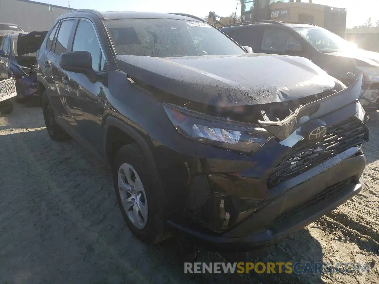 1 Photograph of a damaged car 2T3H1RFV5LC065614 TOYOTA RAV4 2020