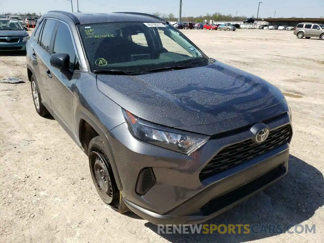 1 Photograph of a damaged car 2T3H1RFV5LC067038 TOYOTA RAV4 2020