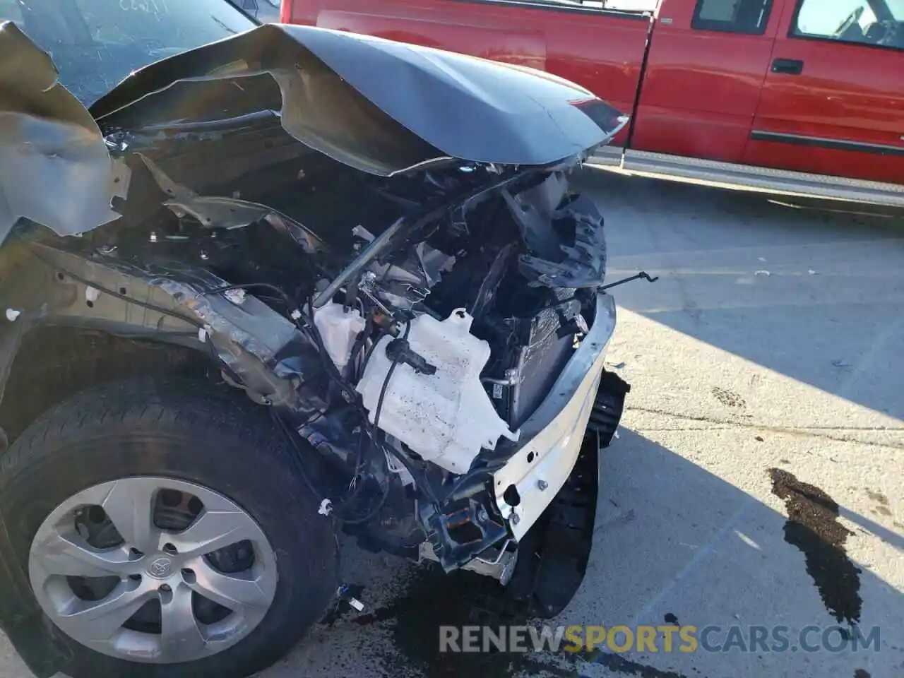 9 Photograph of a damaged car 2T3H1RFV5LC079772 TOYOTA RAV4 2020