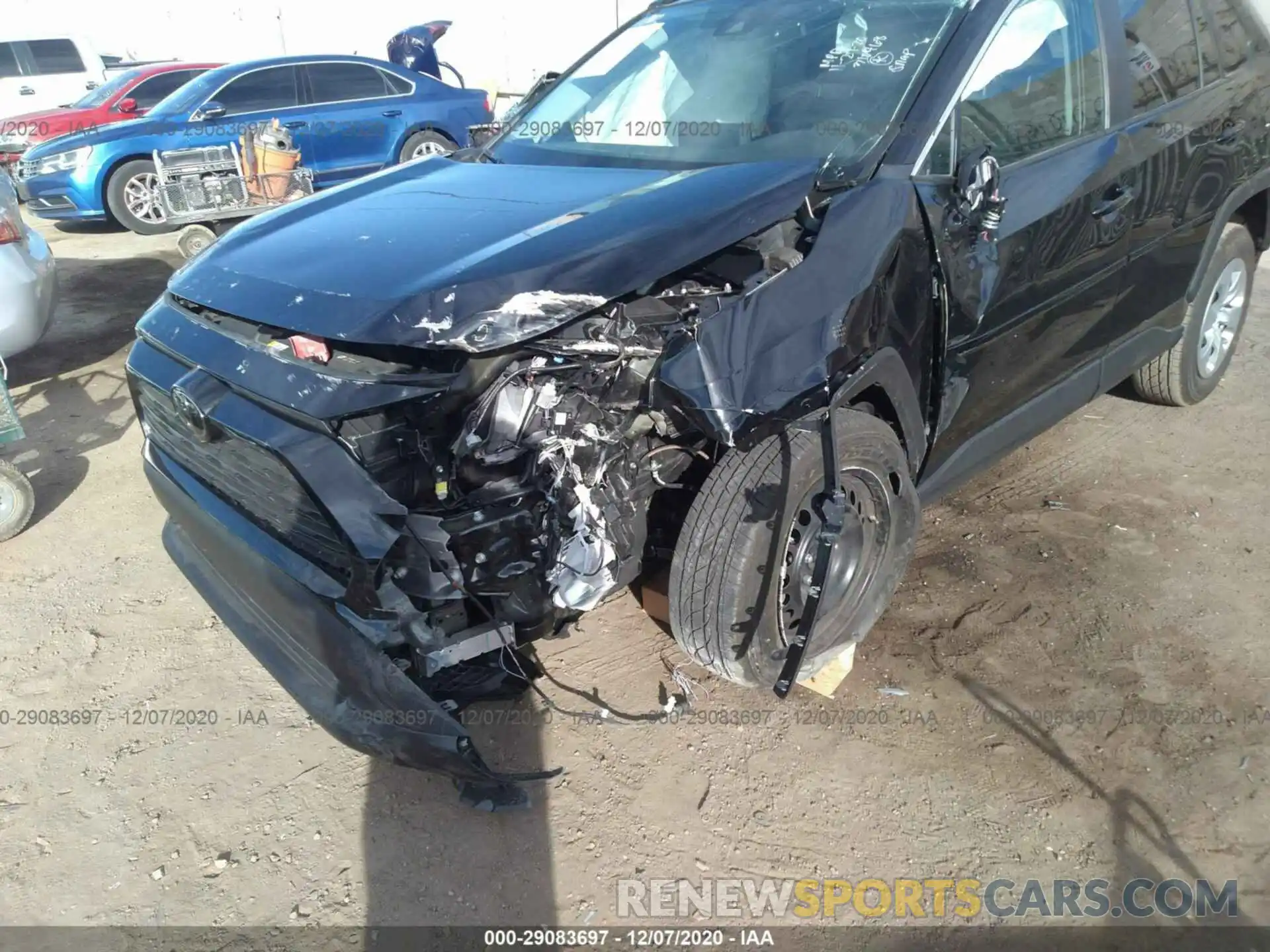 6 Photograph of a damaged car 2T3H1RFV5LC085443 TOYOTA RAV4 2020