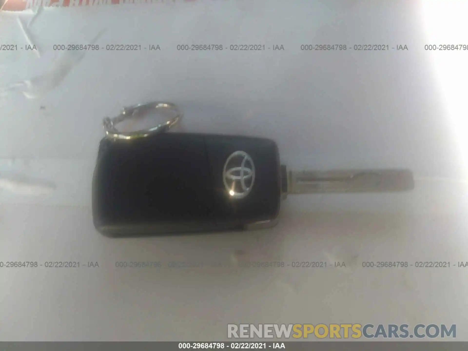 11 Фотография поврежденного автомобиля 2T3H1RFV5LW059519 TOYOTA RAV4 2020