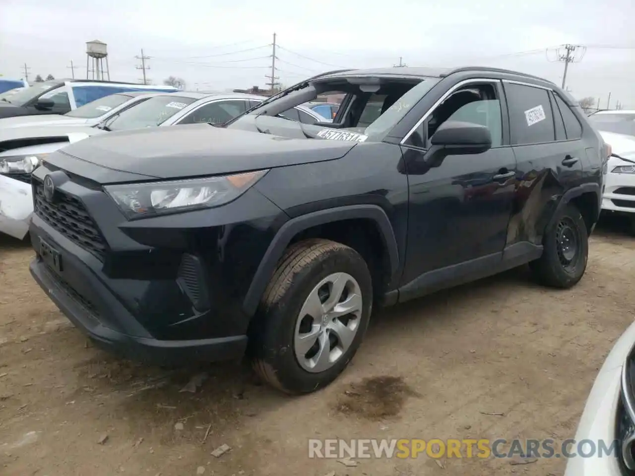 1 Photograph of a damaged car 2T3H1RFV5LW060430 TOYOTA RAV4 2020