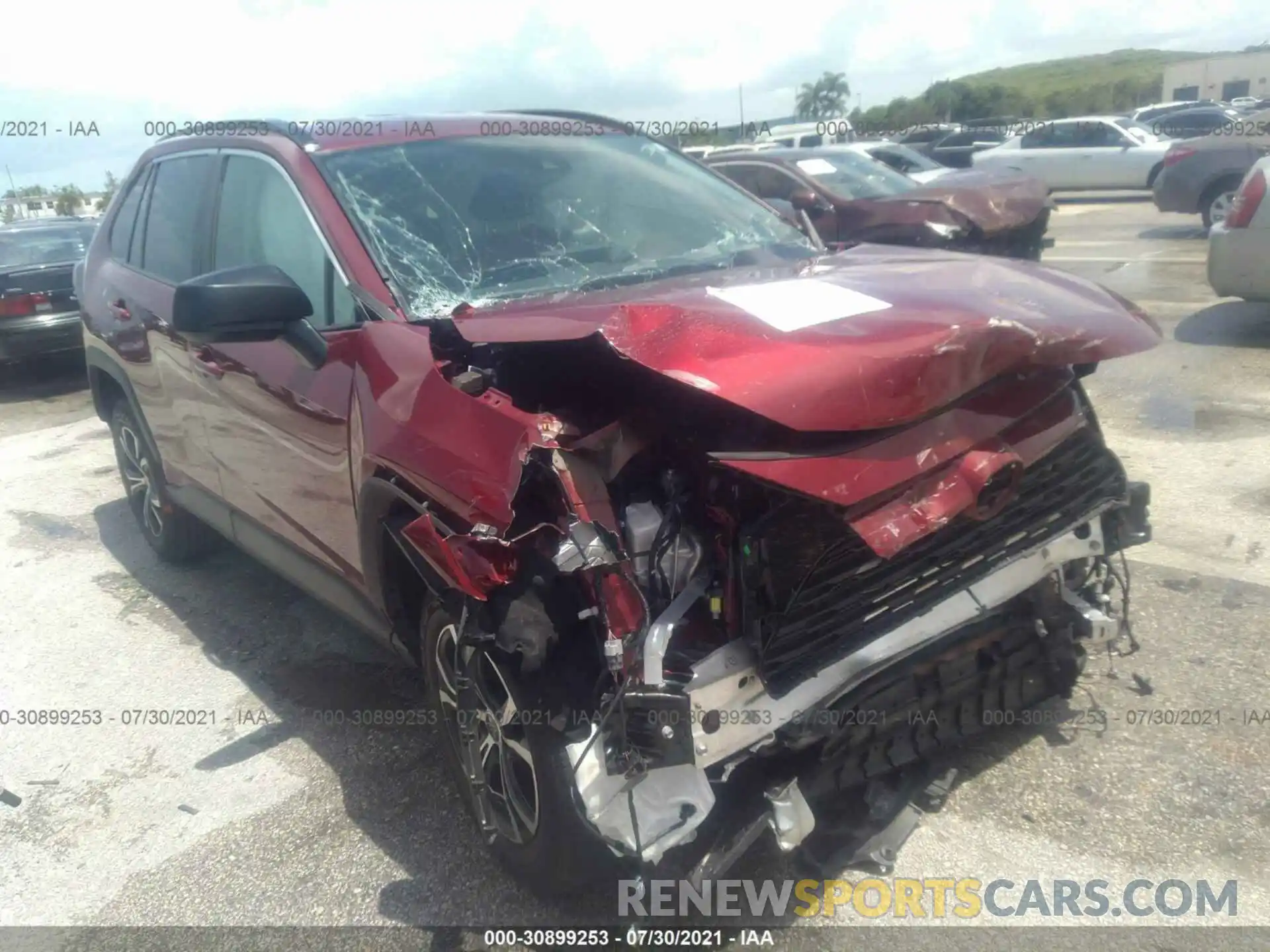 1 Photograph of a damaged car 2T3H1RFV5LW069807 TOYOTA RAV4 2020