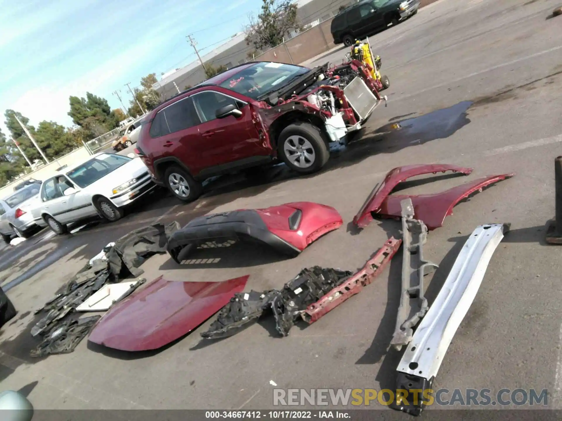 12 Photograph of a damaged car 2T3H1RFV5LW084503 TOYOTA RAV4 2020