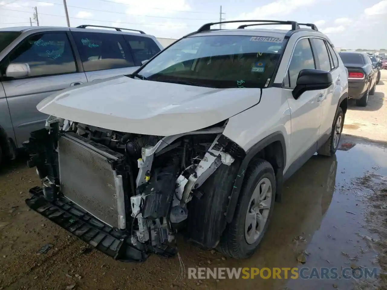 2 Photograph of a damaged car 2T3H1RFV5LW085456 TOYOTA RAV4 2020