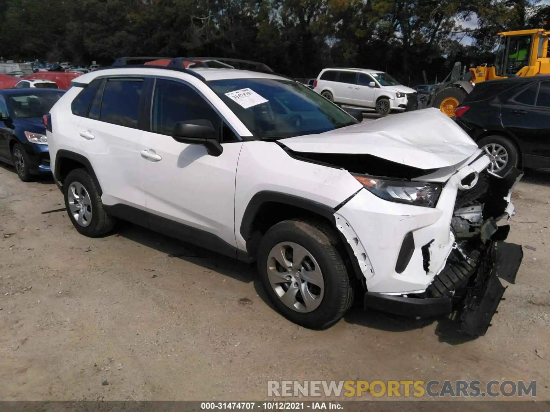 1 Photograph of a damaged car 2T3H1RFV5LW089538 TOYOTA RAV4 2020