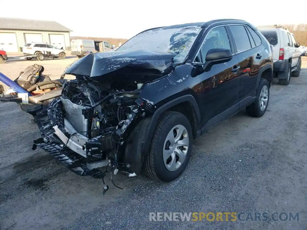 2 Photograph of a damaged car 2T3H1RFV5LW091905 TOYOTA RAV4 2020