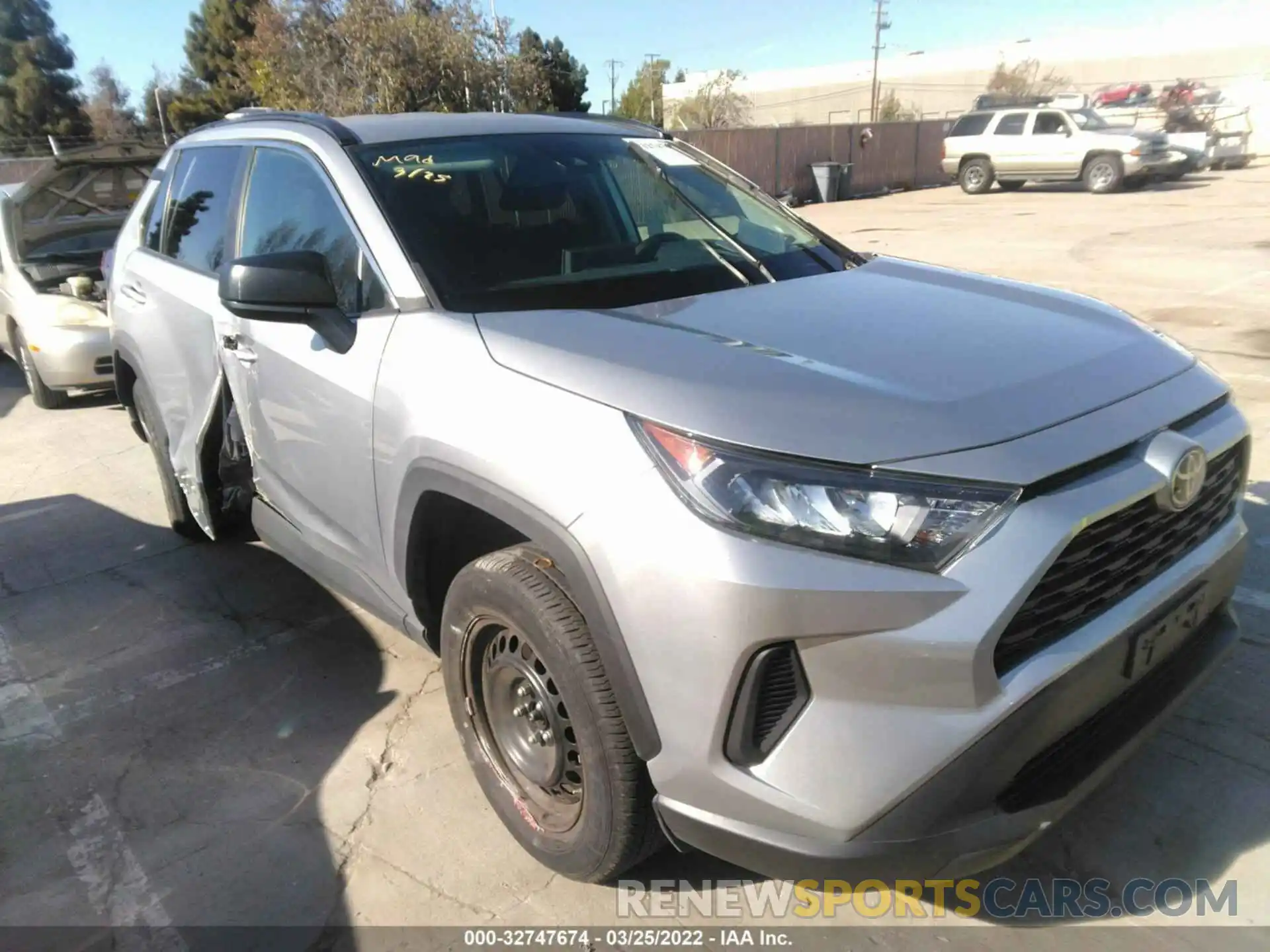 1 Фотография поврежденного автомобиля 2T3H1RFV6LC034176 TOYOTA RAV4 2020