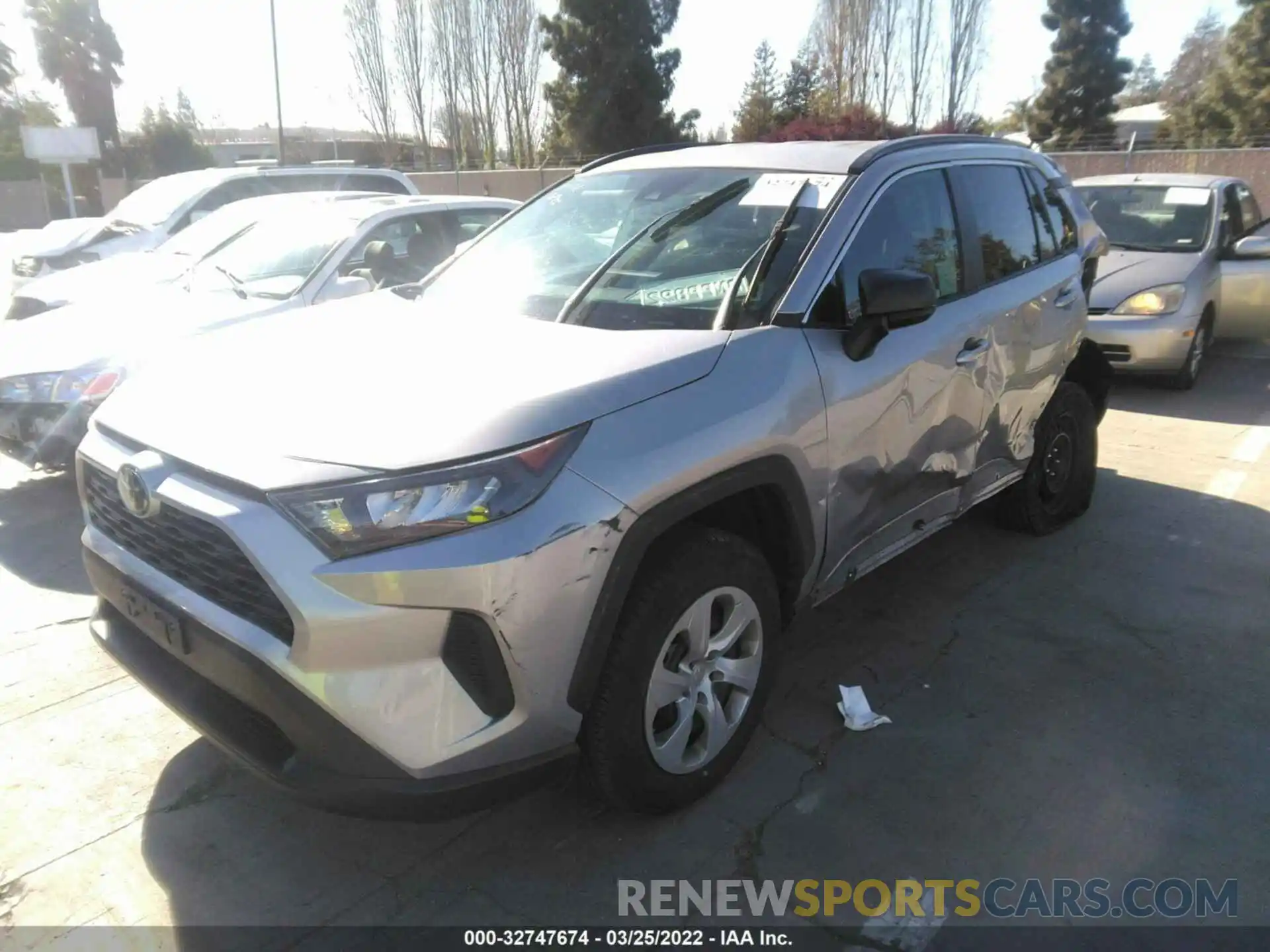 2 Photograph of a damaged car 2T3H1RFV6LC034176 TOYOTA RAV4 2020