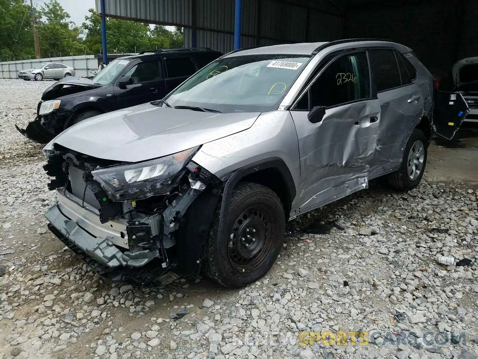 2 Photograph of a damaged car 2T3H1RFV6LC038518 TOYOTA RAV4 2020