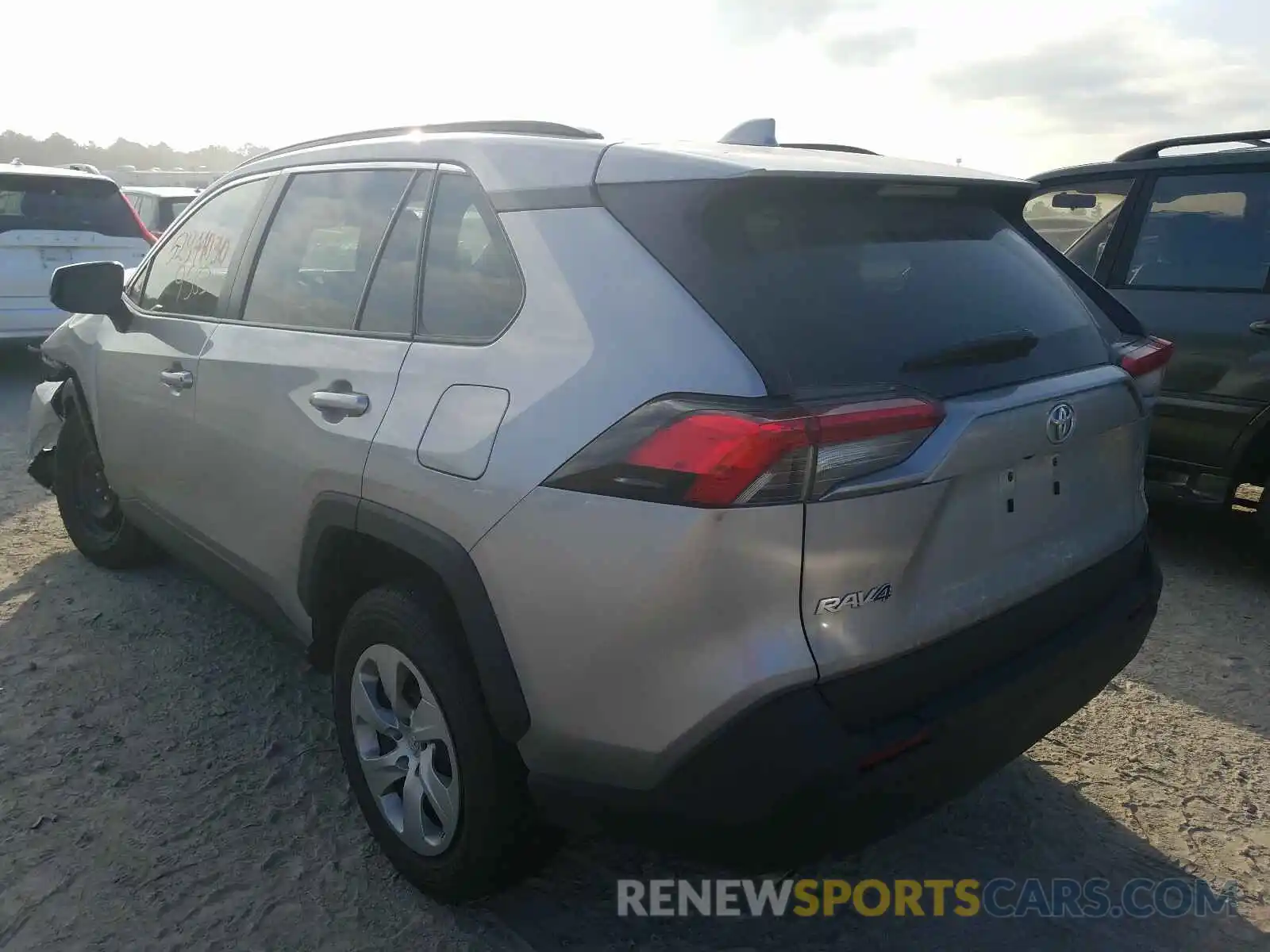 3 Photograph of a damaged car 2T3H1RFV6LC046697 TOYOTA RAV4 2020