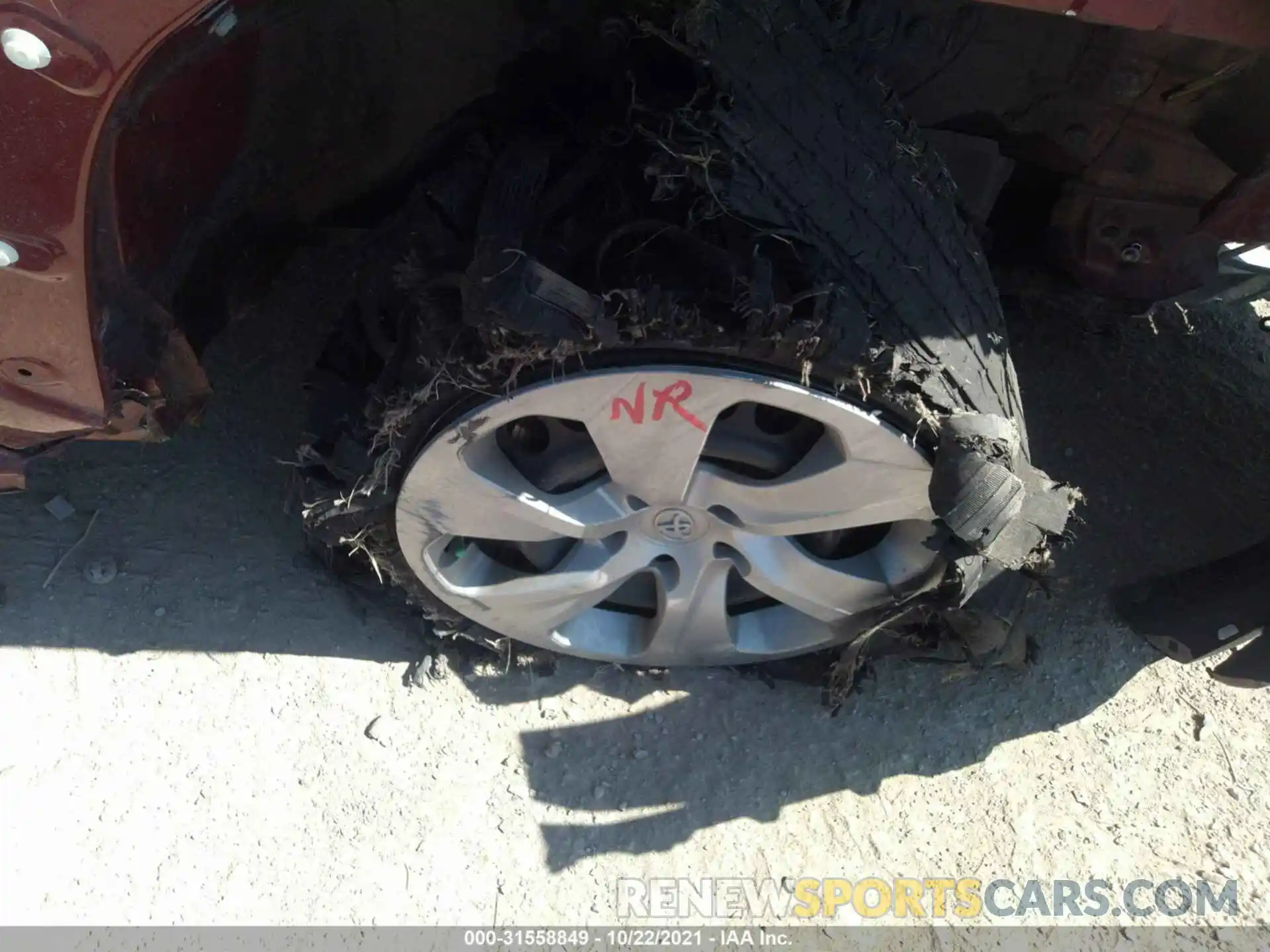 14 Photograph of a damaged car 2T3H1RFV6LC046716 TOYOTA RAV4 2020